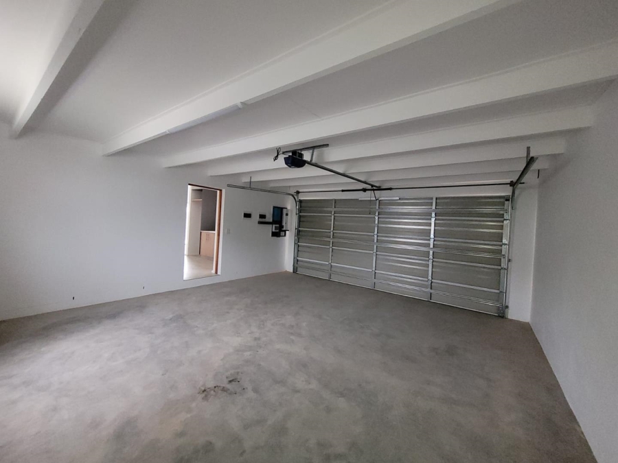 3 Bedroom Property for Sale in Mooikloof Country Estate Western Cape